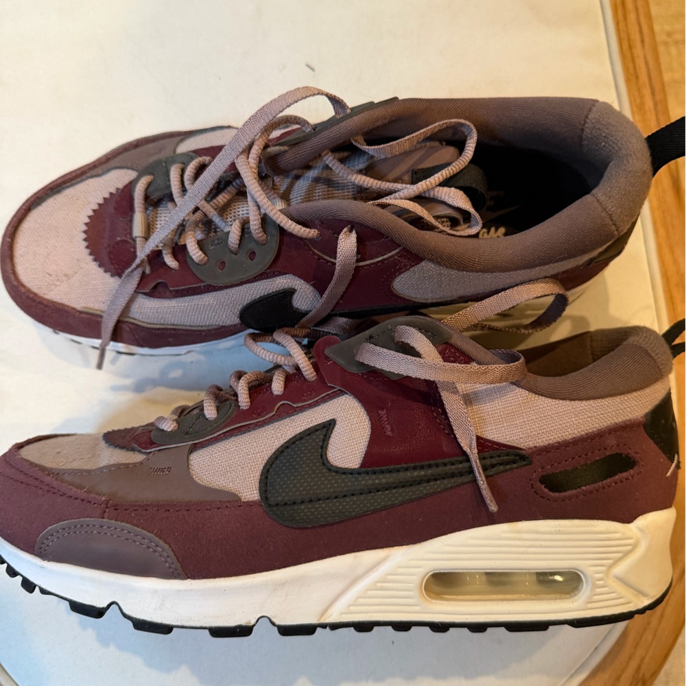 Nike Women’s Air Max 90 Futura Sneaker